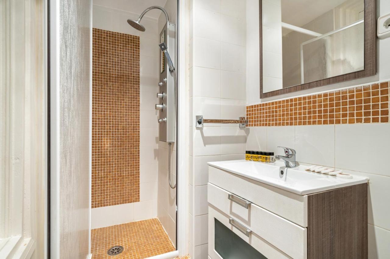 Ferienwohnung Apartamento En La Puerta Del Sol Madrid Exterior foto